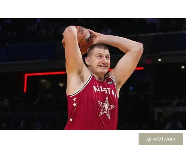 约基奇称文班亚马攻防全面独特 认为他是联盟最大难题